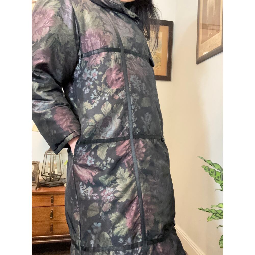 Vintage 80s Bill Blass winter down puff coat feather down dark romantic floral - Picture 3 of 8